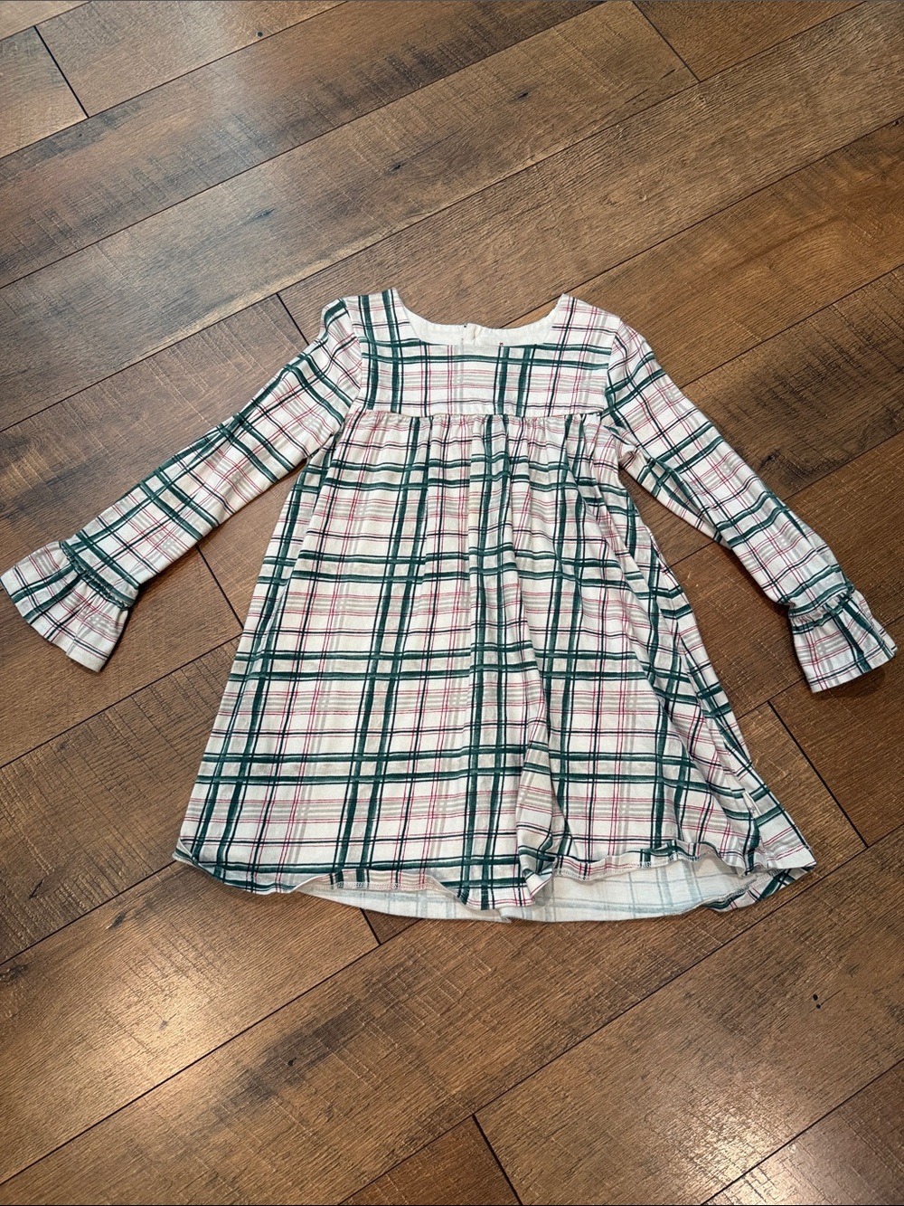 Girls' Green & Red Plaid Long-Sleeve Casual Dress - Lightweight Twirl Dress